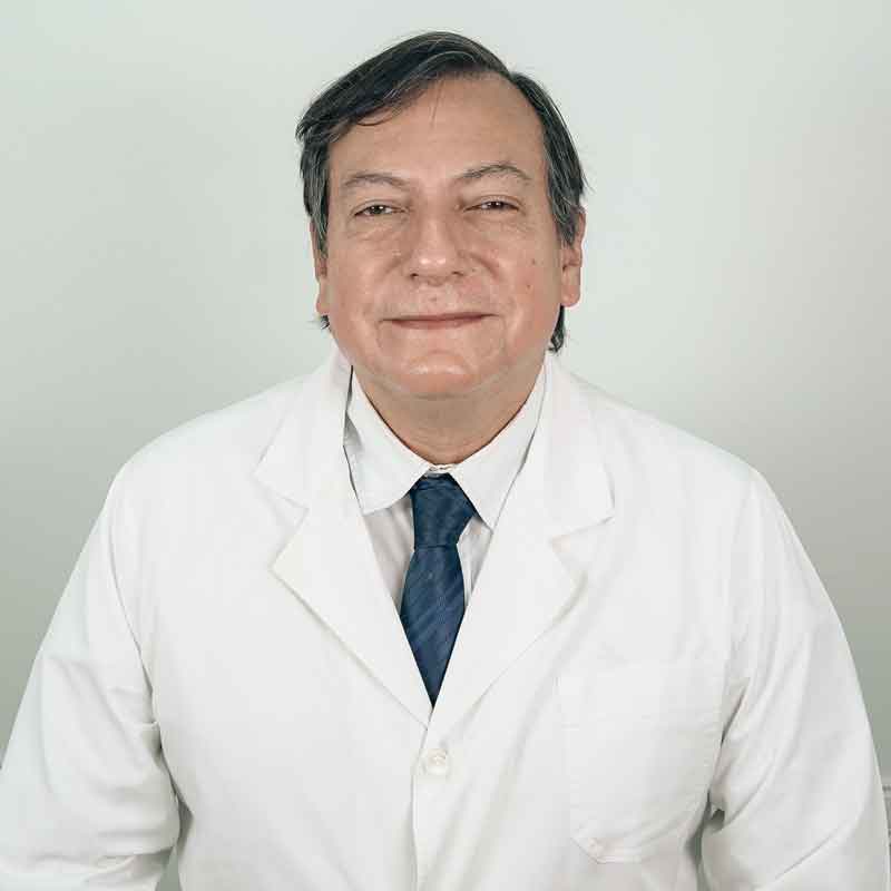 Dr. Alvarez, Miguel Mat. 9723